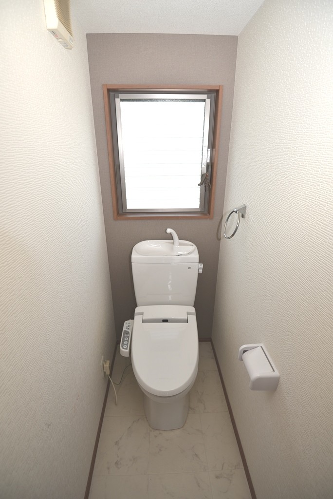 トイレ１階